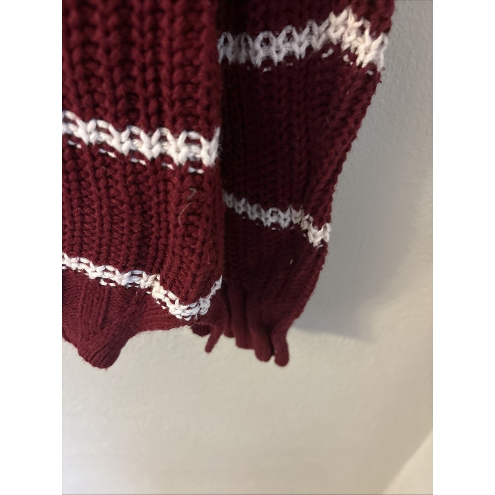 American Eagle Red & White Stripe Crew Neck Cable Knit Sweater Size XS - Picture 4 of 8
